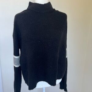 Women’s John + Jenn Striped Sweater Size Medium